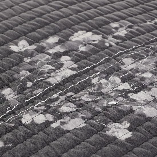 Simply Vera Vera Wang Dark Linear Floral Quilt Or Sham 3 Simply Vera Vera Wang Dark Linear Floral Quilt Or Sham - Image 3