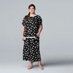 Plus Size Simply Vera Vera Wang Short Sleeve Pajama Top And Culotte Pajamas Sleep Set Black Floral -Simply Vera Vera Wang STORE unnamed file 1574