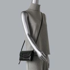 Simply Vera Vera Wang Signature Mini Crossbody Bag -Simply Vera Vera Wang STORE unnamed file 2025