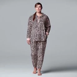 Plus Size Simply Vera Vera Wang Velour Pajama Top & Banded Bottom Pajama Pants Set Plum Stripe 9 Plus Size Simply Vera Vera Wang Velour Pajama Top & Banded Bottom Pajama Pants Set Plum Stripe -Simply Vera Vera Wang STORE unnamed file 2062