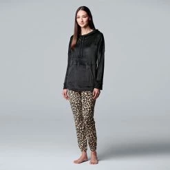 Petite Simply Vera Vera Wang Velour Hooded Pajama Top And Banded Bottom Pajama Pants Sleep Set Pink Animal -Simply Vera Vera Wang STORE unnamed file 2071
