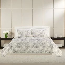 Simply Vera Vera Wang Printed Ice Haven Quilt Set With Shams