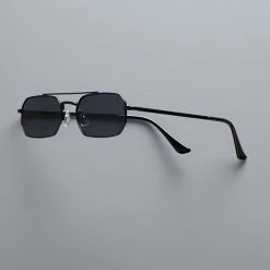 Women's Simply Vera Vera Wang 55-18-137MM Addams Small Metal Rectangle Sunglasses