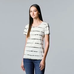 Women's Simply Vera Vera Wang Print Relaxed Fit Tee Tossed Blooms -Simply Vera Vera Wang STORE unnamed file 3696