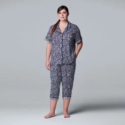 Plus Size Simply Vera Vera Wang Short Sleeve Pajama Shirt & Pajama Capri Pants Sleep Set Navy Ditsy -Simply Vera Vera Wang STORE unnamed file 3965