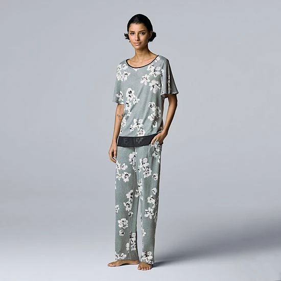 Women's Simply Vera Vera Wang Cozy Short Sleeve Pajama Top & Pajama Pants Sleep Set Black Animal Print 4 Women's Simply Vera Vera Wang Cozy Short Sleeve Pajama Top & Pajama Pants Sleep Set Black Animal Print - Image 4