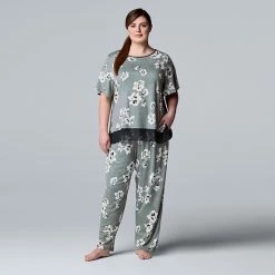 Plus Size Simply Vera Vera Wang Cozy Short Sleeve Pajama Top & Pajama Pants Sleep Set Black Animal